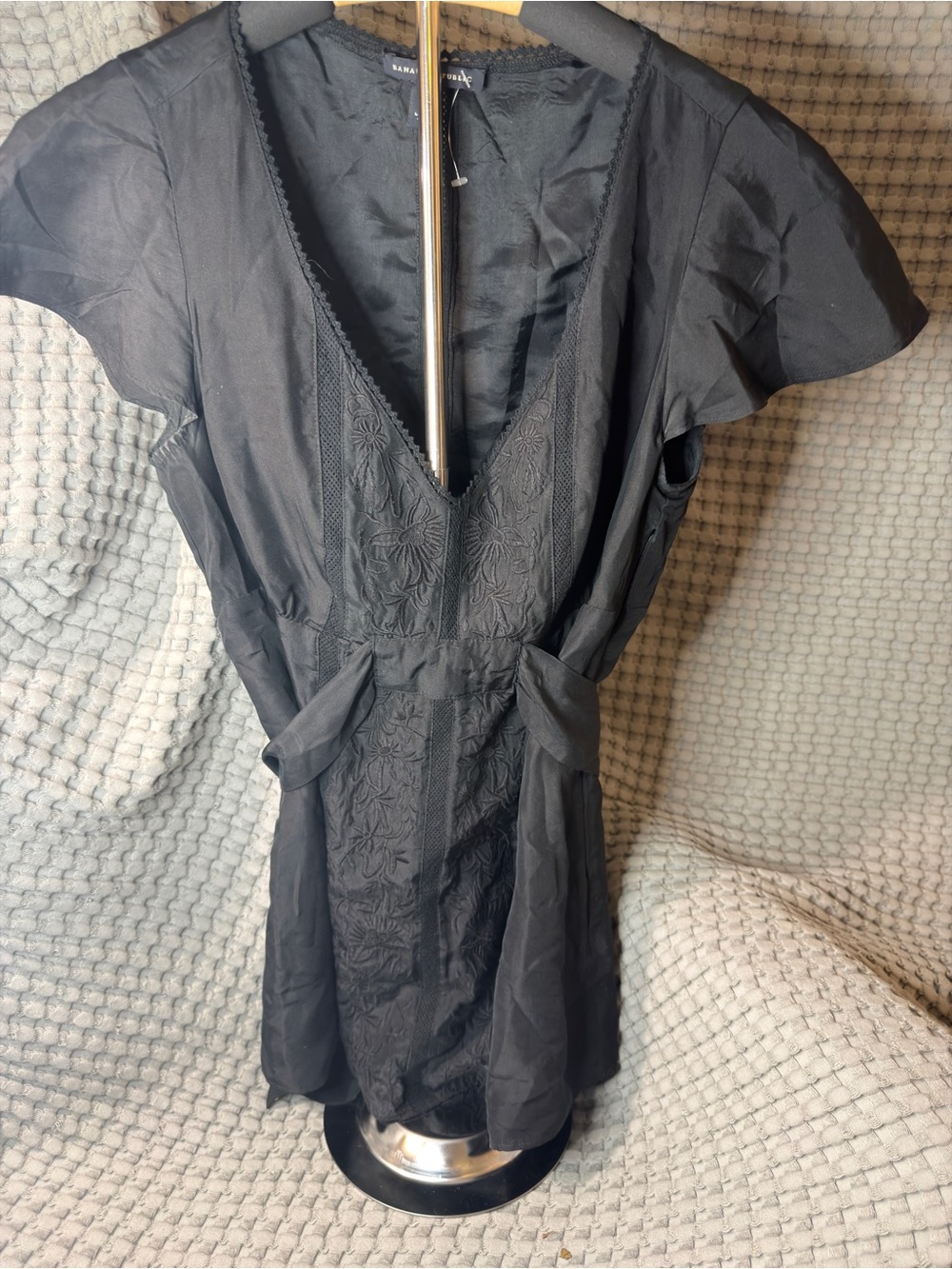 Banana Republic Black Embroidered V-Neck Blouse